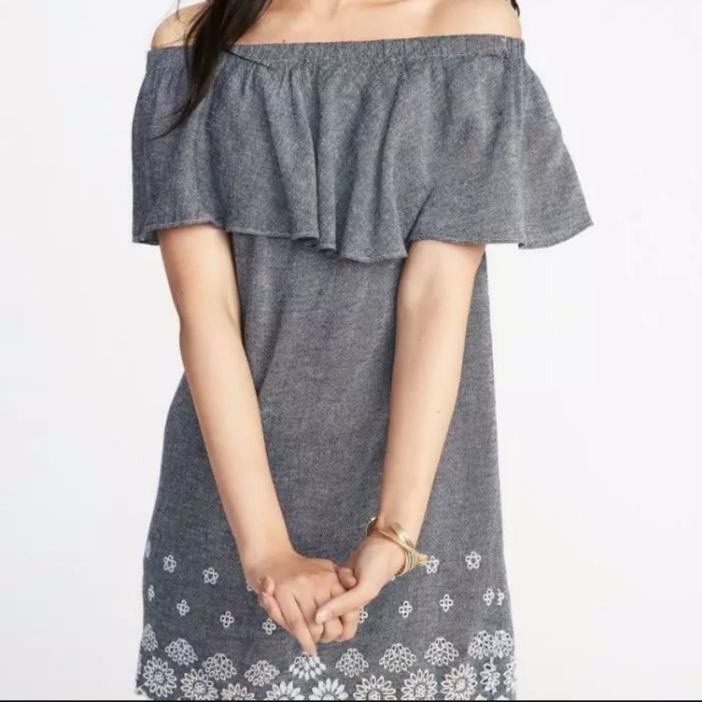 Old Navy off-shoulder dress